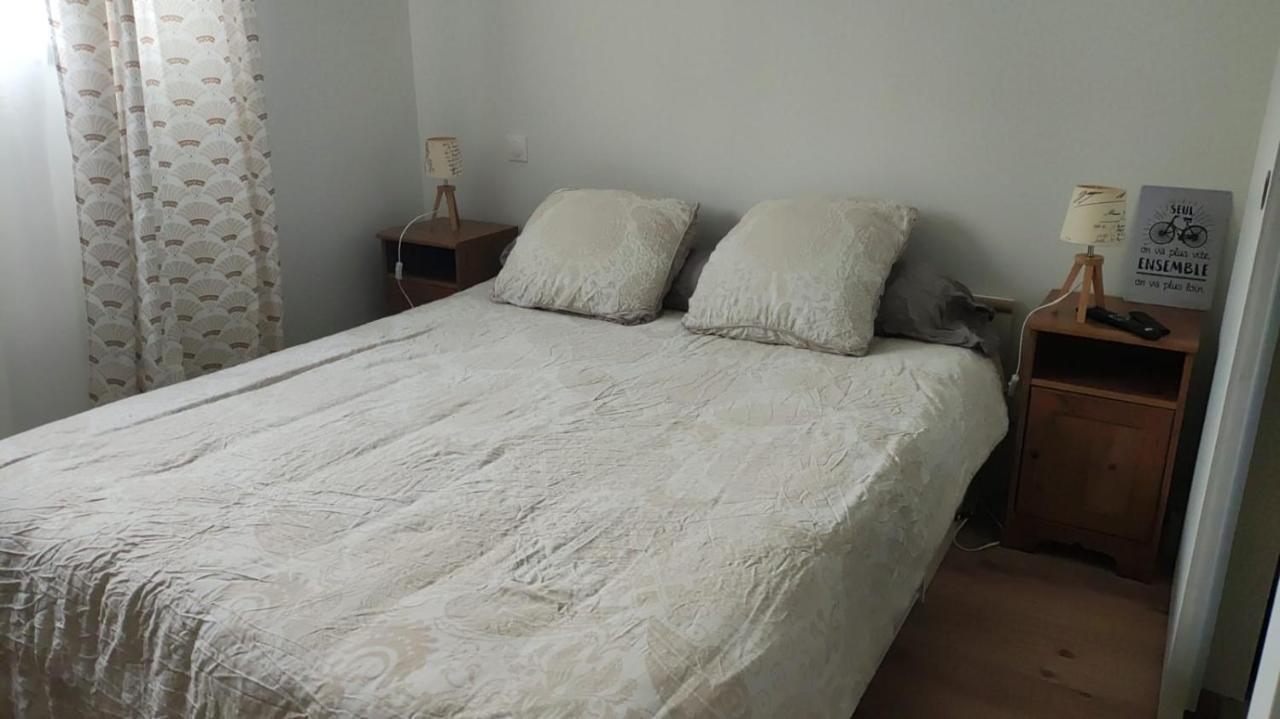 Location Chambre Daire Taden Dış mekan fotoğraf